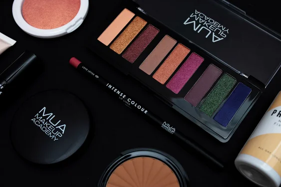 MUA Makeup Academy